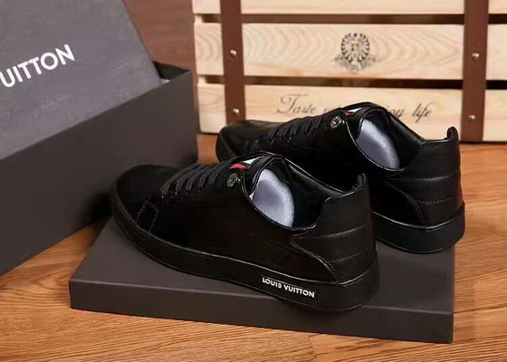 LV Fashion Casual Shoes Men--125